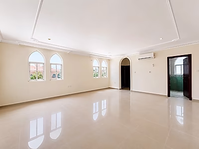SPACIOUS 6BR VILLA WITH GARDEN AND PRIVATE POOL