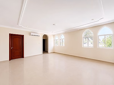 SPACIOUS 6BR VILLA WITH GARDEN AND PRIVATE POOL