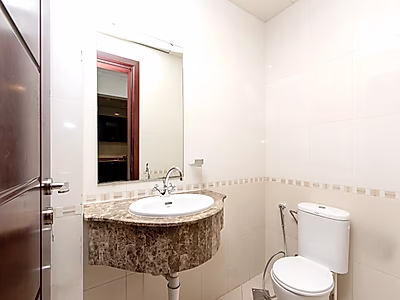 SPACIOUS 1BR WITH HUGE BALCONY TITLE DEED READY