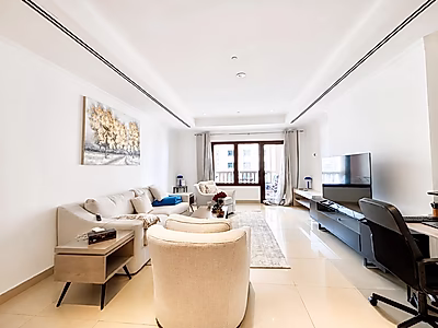 READY ONE BEDROOM WITH HUGE BALCONY GREAT INVESTMENT