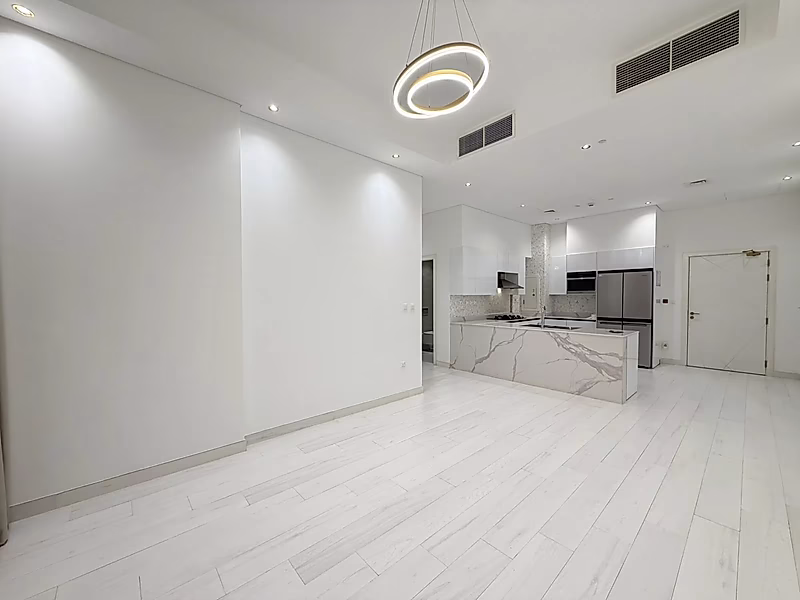 Amazing 1-Bedroom Ground Floor Apartment | Semi-Furnished | Bills Included - Photo 1