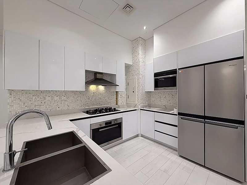 Amazing 1-Bedroom Ground Floor Apartment | Semi-Furnished | Bills Included - Photo 3