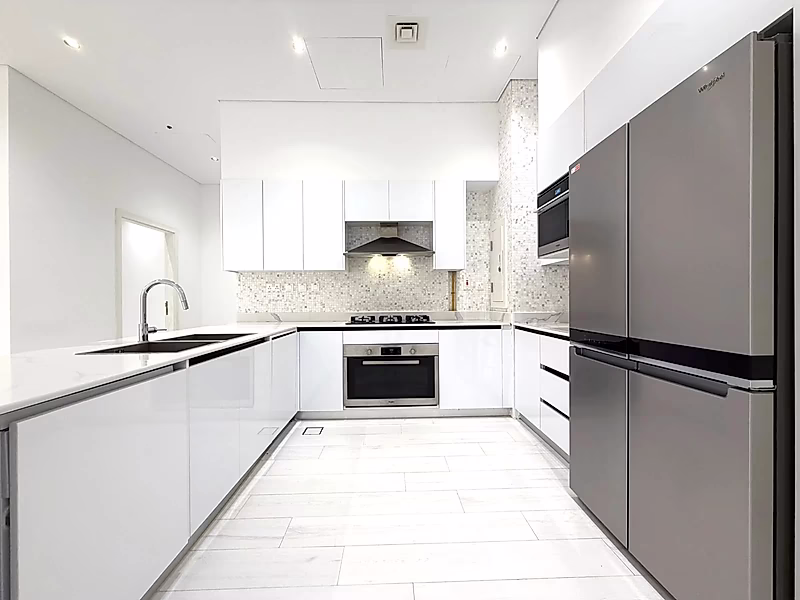 Amazing 1-Bedroom Ground Floor Apartment | Semi-Furnished | Bills Included - Photo 12