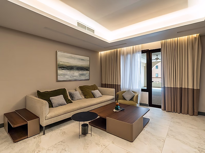 FULLY RENOVATED 2 BEDROOM PORTO ARABIA - Photo 2