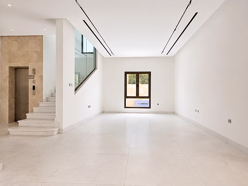 OWN A LUXURY 5BR VILLA WITH PRIVATE POOL TODAY - Photo 16