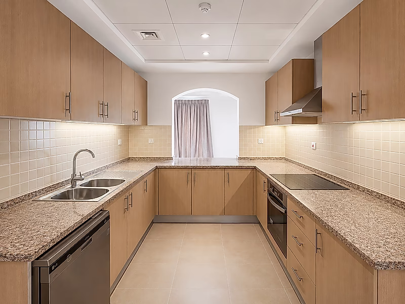 Full Marina View | 2BR Apartment in porto - Photo 6