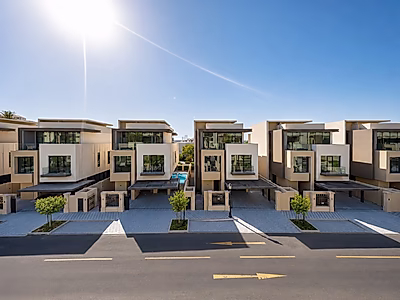 SMART 6BR VILLA WITH MAID ROOM AND PRIVATE POOL