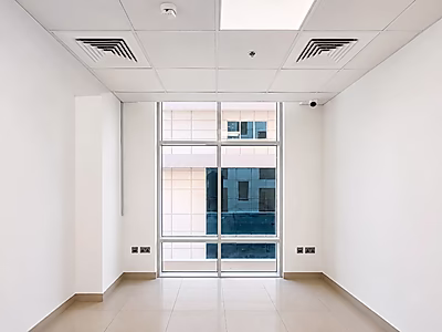 Fully Fitted Office with Natural Views | 115 SQM | Al Corniche