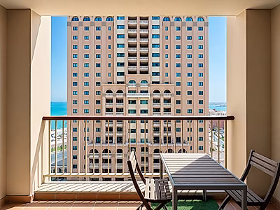 1BR PLUS OFFICE FURNISHED WITH BALCONY PORTO ARABIA