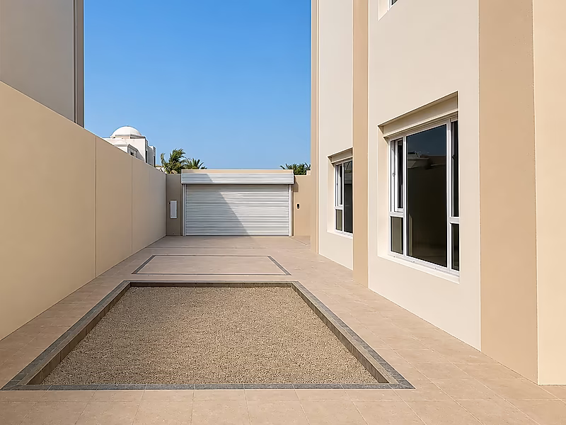 7 BED + MAID & DRIVER  VILLA IN IZGHAWA - Photo 4