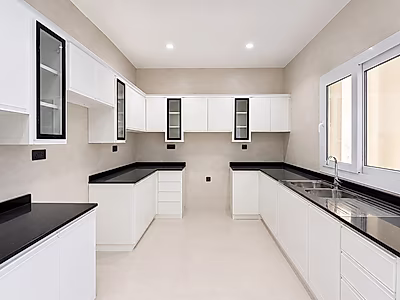 7 BED + MAID & DRIVER  VILLA IN IZGHAWA