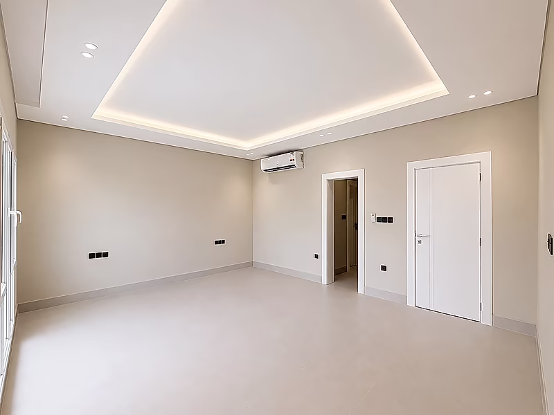 7 BED + MAID & DRIVER  VILLA IN IZGHAWA - Photo 6