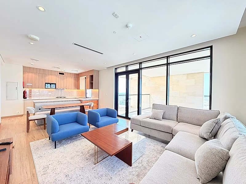MEET THE LUXURY! 1-BEDROOM APARTMENT | WATERFRONT| INCLUDING BILLS - Photo 1