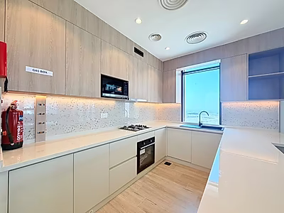 MEET THE LUXURY! 1-BEDROOM APARTMENT | WATERFRONT| INCLUDING BILLS