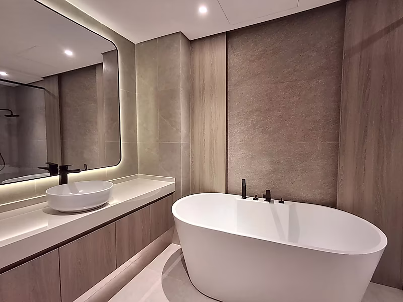 TWO-BEDROOM WATERFRONT LUXURY | RARE PRICE, PAYMENT PLAN | HOT DEAL! - Photo 6