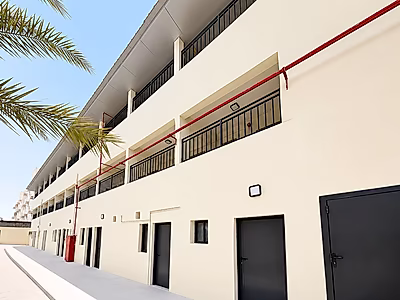 Newly Renovated Warehouse With 21 Staff Rooms