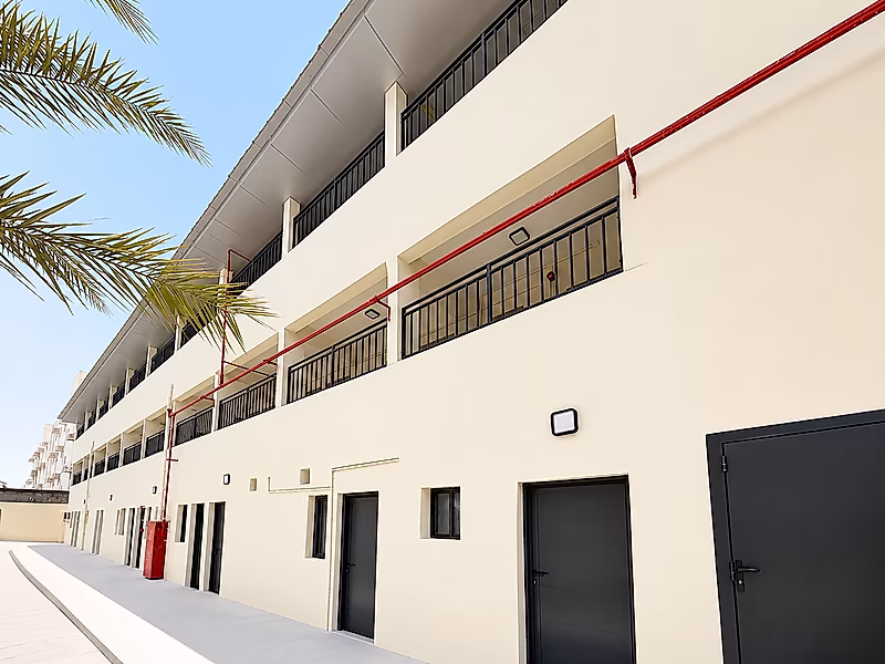 SALE! Newly renovated warehouse+21 Staff rooms - Photo 7