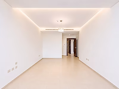 SEMI FURNISHED 1BR IN THE PEARL  | UTILITIES INCLUDED