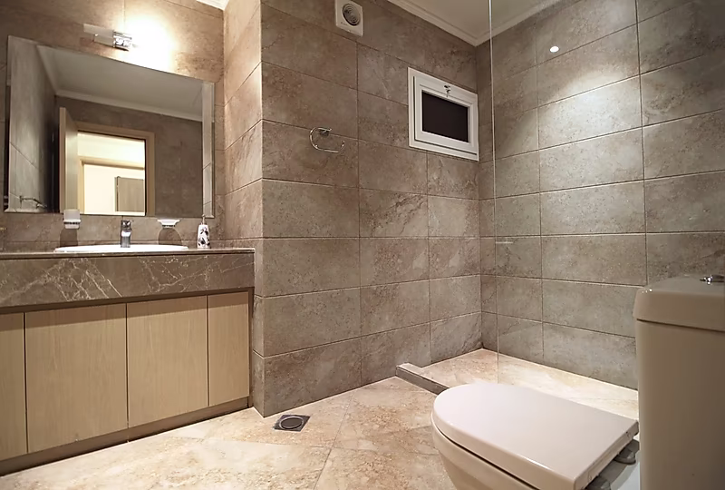 FULLY FURNISHED 3BRS + MAID VILLA IN MURAIKH - Photo 8