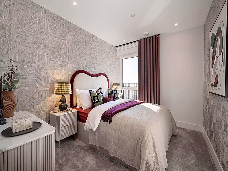 A New Chapter of London Living — Contemporary Elegance in the Heart of Zone 2 - Photo 5