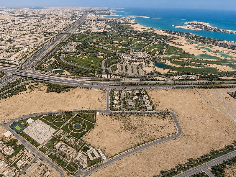 Exclusive Freehold Corner Plot 9848 SQM  | Legtaifiya, Doha - Photo 1