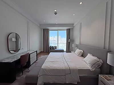 Luxury 1-Bedroom Apartment full Seaview / The Pear /  With only 10% Down Payment .