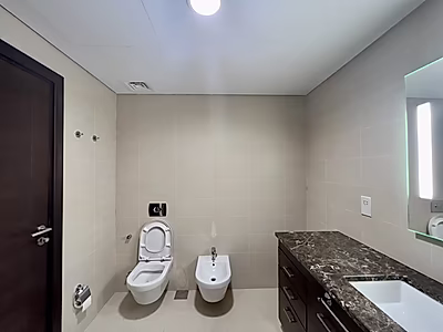 MODERN 1-BEDROOM APARTMENT IN VIVA BAHRIYA