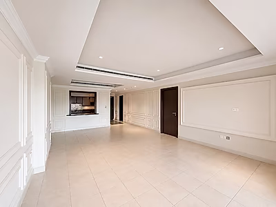 SPACIOUS 1-BEDROOM RESIDENCE | WATERFRONT LIVING