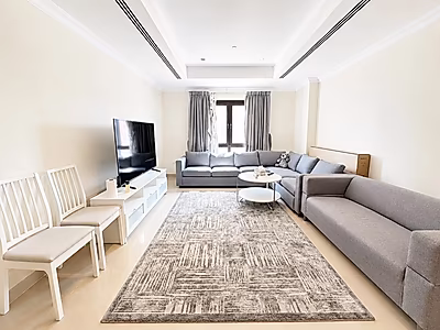 STYLISH 1-BEDROOM APARTMENT WITH EXQUISITE INTERIOR | PORTO