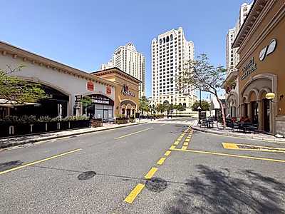 A Short Stay Fully Equipped 1-Bedroom in Porto Arabia