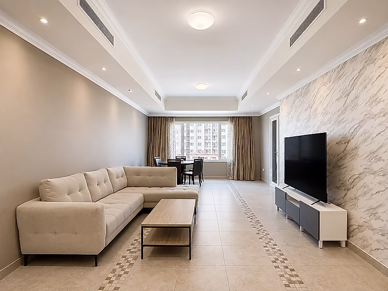 WELL-MAINTAINED 2 BEDROOM IN PORTO ARABIA - Photo 1