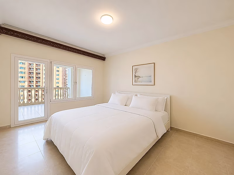 WELL-MAINTAINED 2 BEDROOM IN PORTO ARABIA - Photo 9