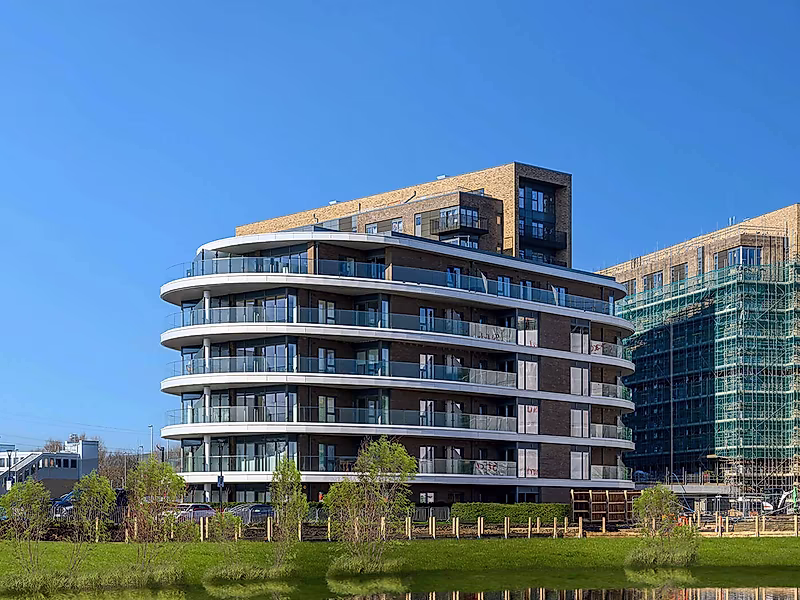 1BR | Where Luxury Meets Nature - Photo 14