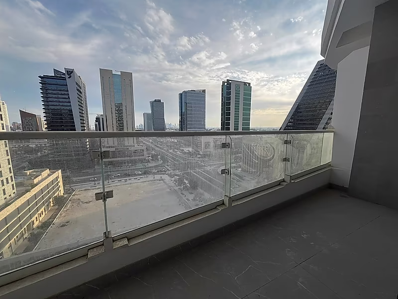 WATERFRONT 1BR APARTMENT WITH STRONG ROI POTENTIAL - Photo 3