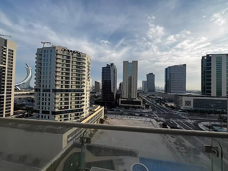WATERFRONT 1BR APARTMENT WITH STRONG ROI POTENTIAL - Photo 4