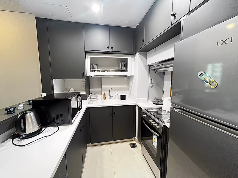 WATERFRONT 1BR APARTMENT WITH STRONG ROI POTENTIAL - Photo 15