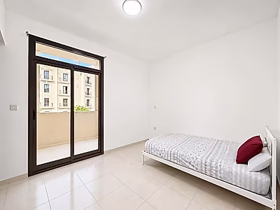 SEMI FURNISHED 1BR WITH BILLS INCLUDED FOX HILLS
