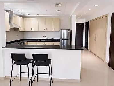 Spacious Studio with Balcony for Sale in Porto Arabia