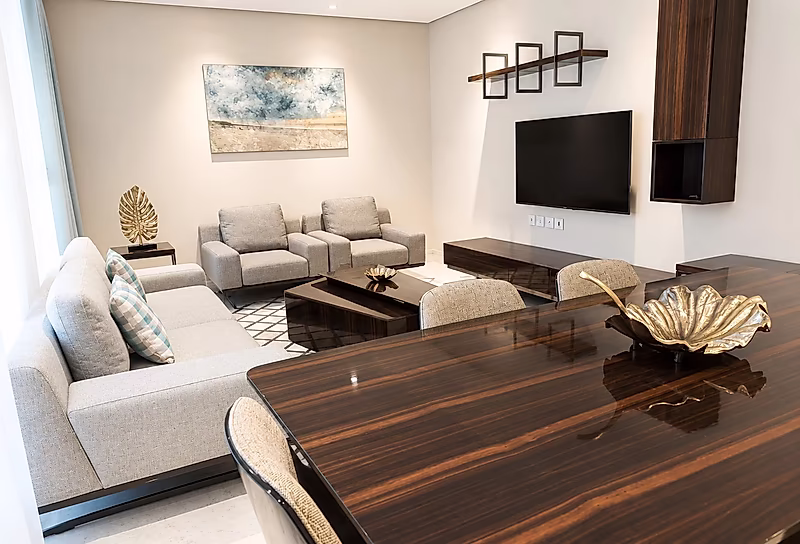 BILLS IN! LUXURY STYLED 2-BEDROOM IN LUSAIL - Photo 2