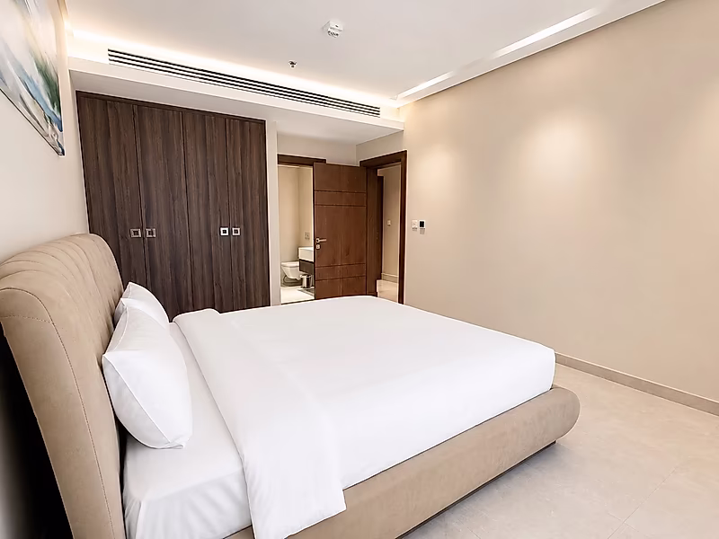 BILLS IN! LUXURY STYLED 2-BEDROOM IN LUSAIL - Photo 5