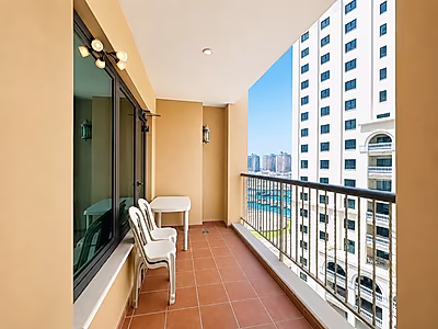 PREMIUM 1BR + OFFICE READY FOR IMMEDIATE MOVE