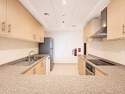 FULLY FURNISHED 2BR APARTMENT WITH SEA VIEW