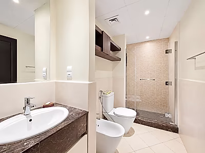 STUNNING STUDIO APARTMENT WITH MARINA VIEW