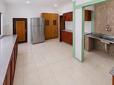 Spacious 9-Bedroom Villa for Sale in Al Rayyan Al Atiq