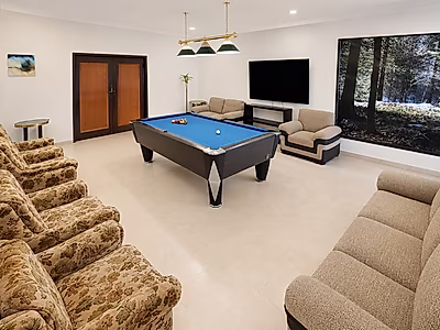 Spacious 9-Bedroom Villa for Sale in Al Rayyan Al Atiq
