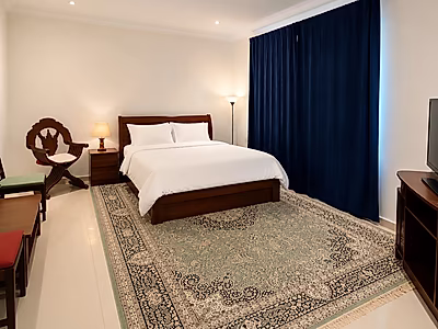 Spacious 9-Bedroom Villa for Sale in Al Rayyan Al Atiq