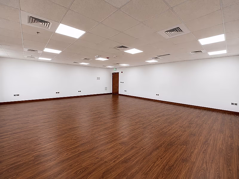 Open Space Office with Corniche Views | 95 SQM | Al Corniche - Photo 3