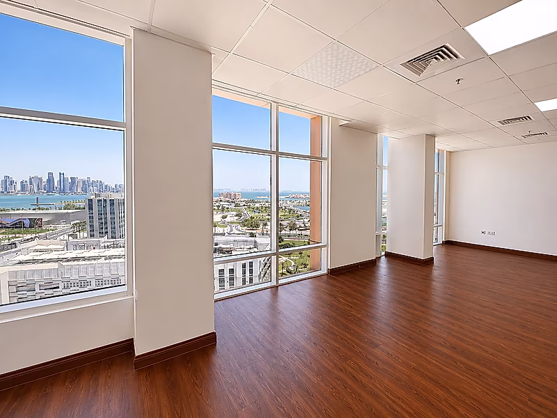 Open Space Office with Corniche Views | 95 SQM | Al Corniche - Photo 5