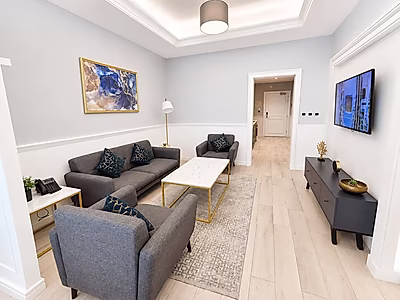 MOVE IN READY STUDIO IN A PRIME CITY LOCATION