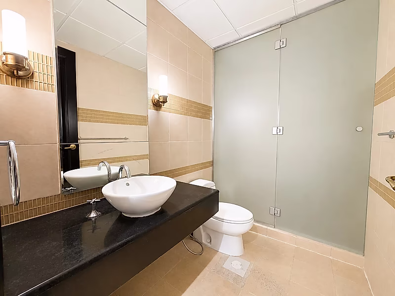 BRIGHT 2BR WITH BALCONY IN PORTO ARABIA LIVING - Photo 5